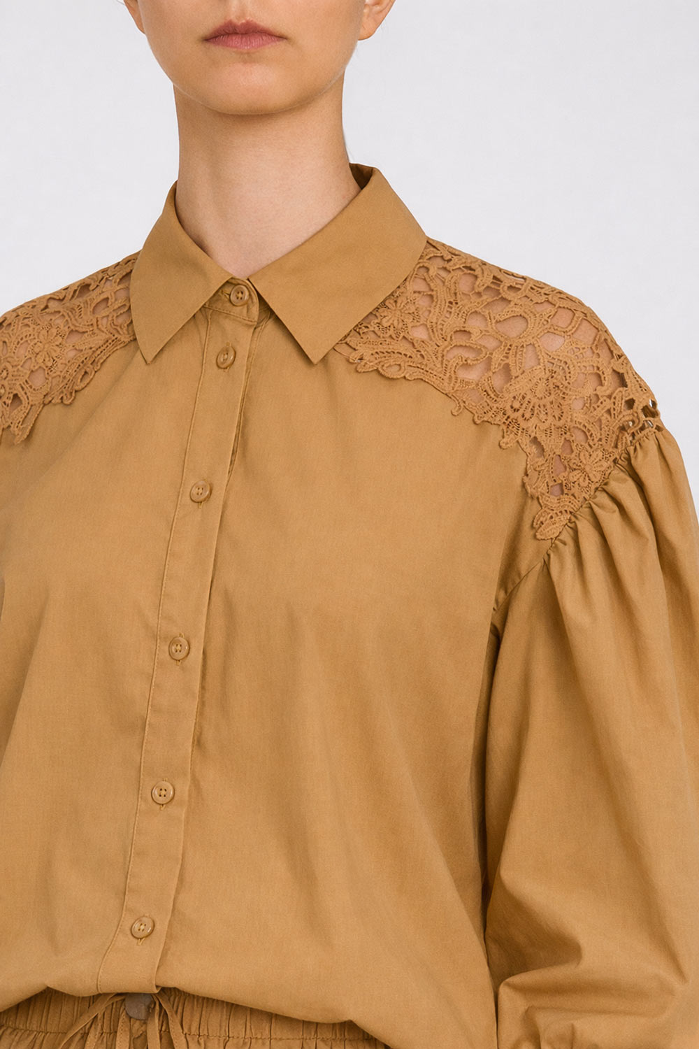 TwinSet - Camicia M/L in Popeline con dettagli in Macramè