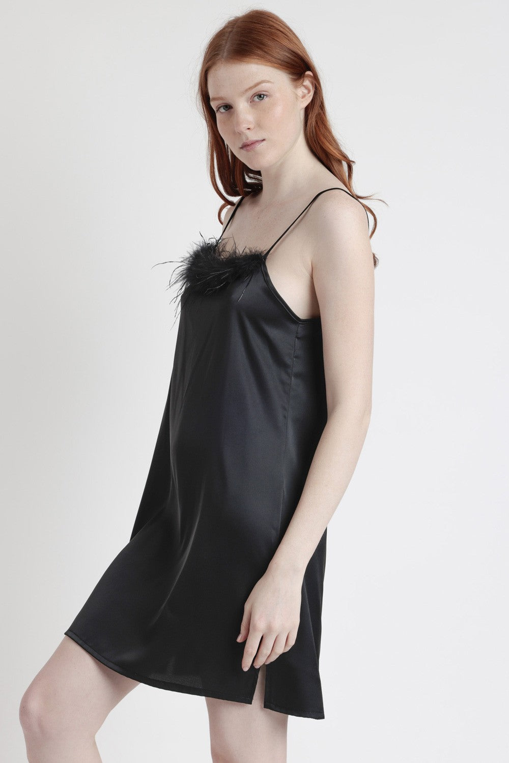 Admas - sottoveste con piume 61322-0-110 nero