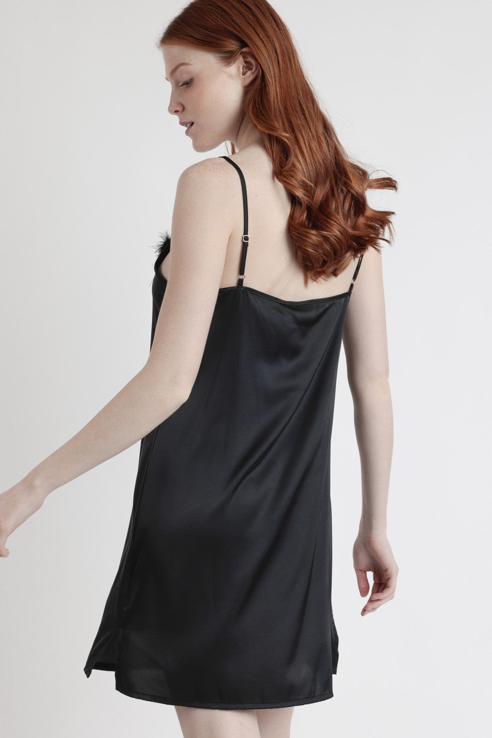Admas - sottoveste con piume 61322-0-110 nero
