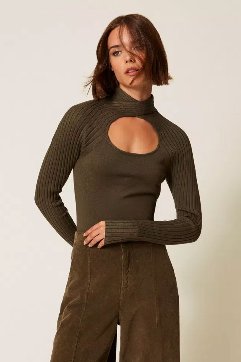 Twinset - maglia fitted con cut-out 252li3fdd 12655 green olive
