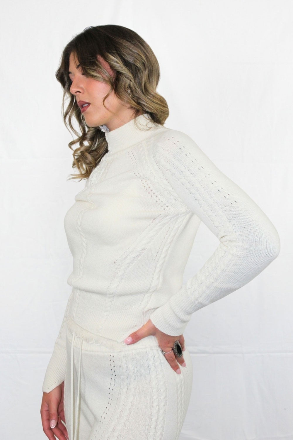 Ermanno scervino - maglia collo alto m/l in misto lana e cashmere con motivo a t