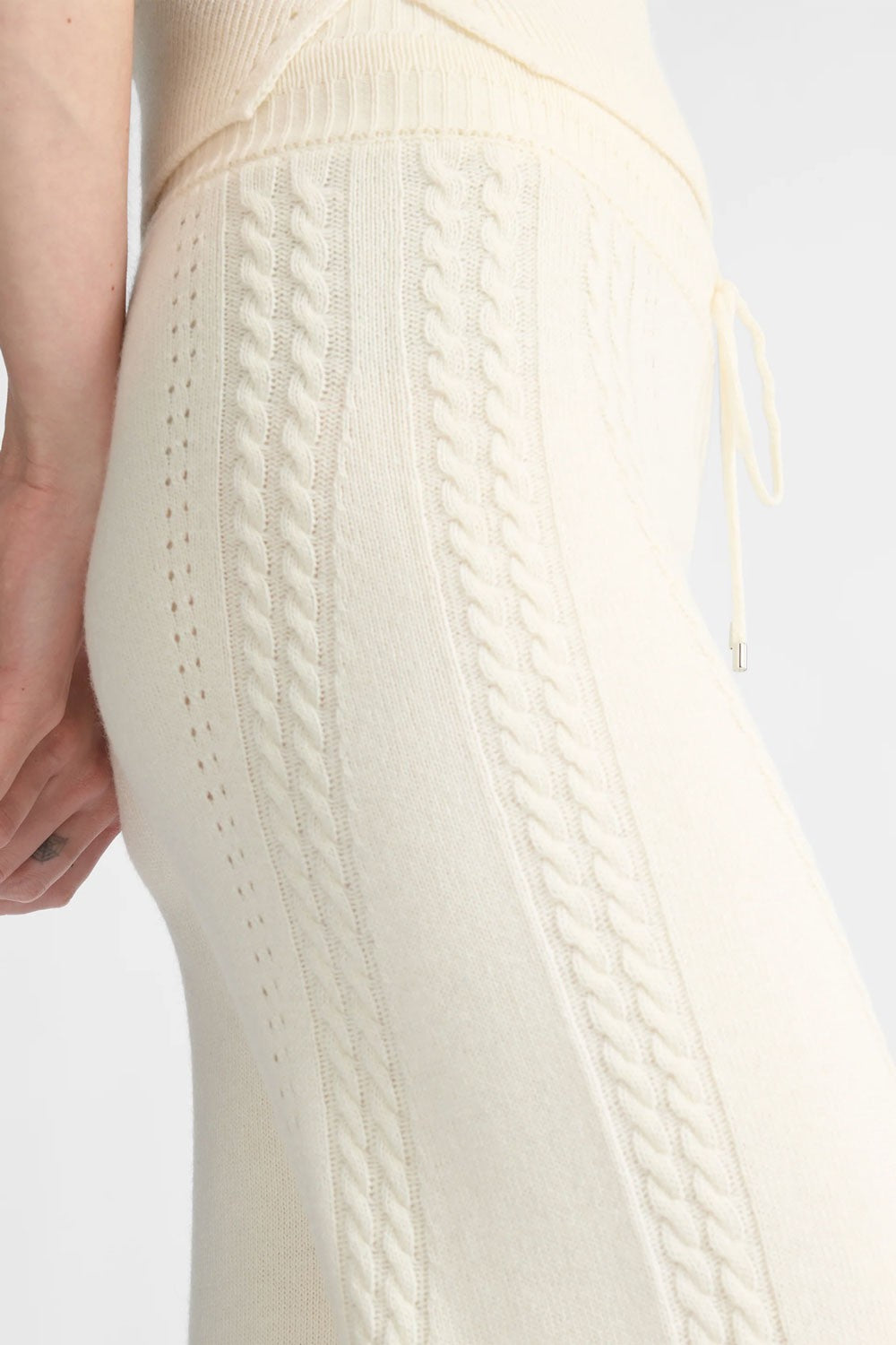 Ermanno scervino - pantalone cropped in misto lana e cashmere con motivo a trecc