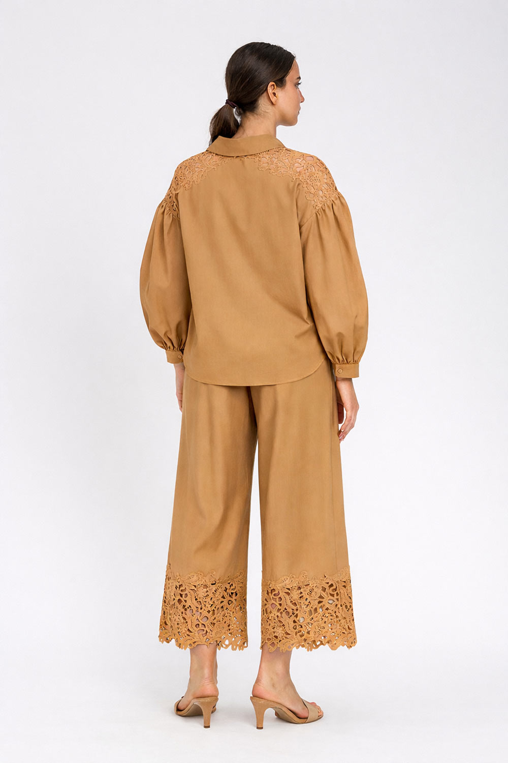 TwinSet - Camicia M/L in Popeline con dettagli in Macramè