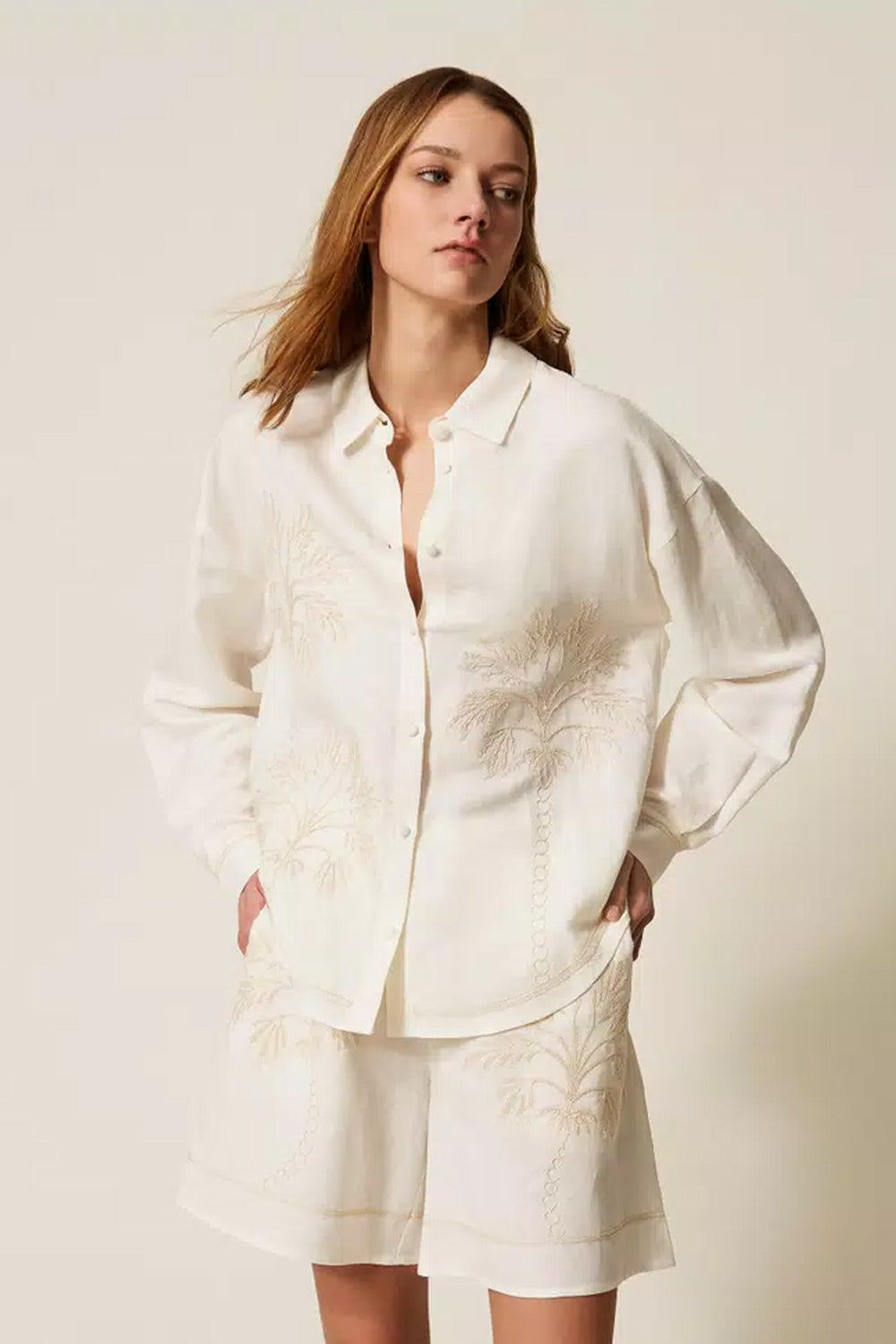 TwinSet - Camicia M/L con ricamo 261LM2MAA 13584
